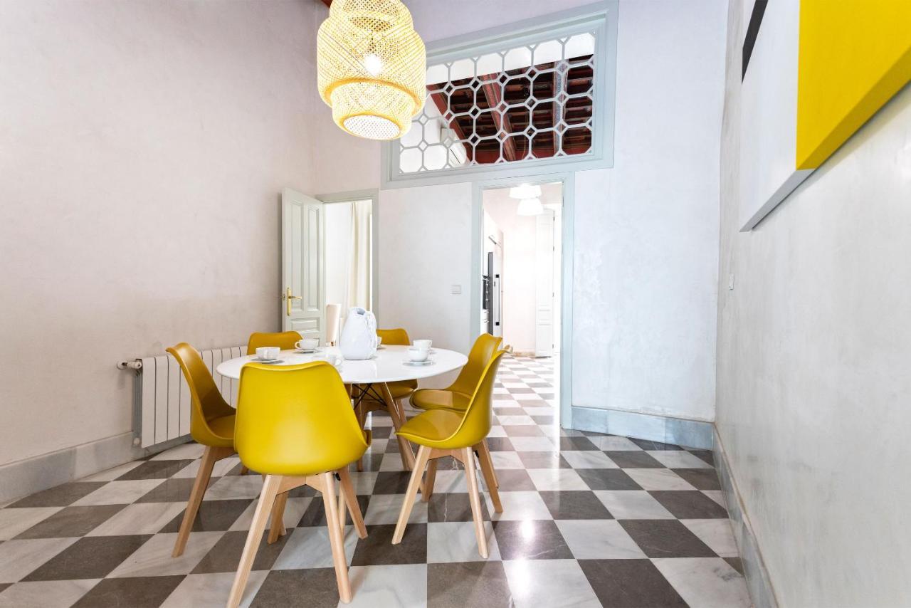 Genteel Palacio Abades Casa de Férias Sevilha
